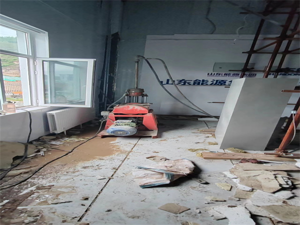 润州地基基础下沉墙体裂缝加固注浆顶升施工